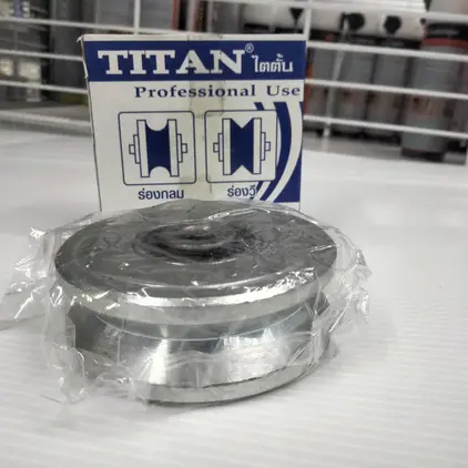 ล้อฉากเหล็กเหนียว ร่อง V 3 x 1 นิ้ว รุ่น02-002 TITAN