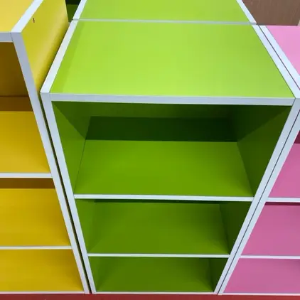 ชั้นอเนกประสงค์ 3 ช่อง 420 x 290 x 790 มม. สีเขียว