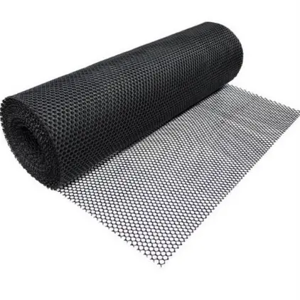 ตาข่ายพลาสติก PVC 15 มม. 90 ซม. x 30 ม. สีดำ ไทยประสิทธิ์