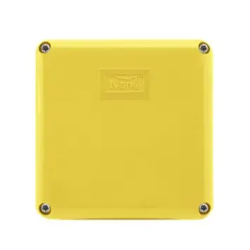 กล่องแยกกันน้ำพลาสติก 109.5 x 109.5 x 59.8 มม. 202Y สีเหลือง NANO