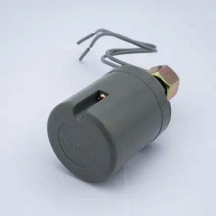สวิทซ์แรงดันระบบน้ำ Pressure switch PC-3B รุ่น 1.0-1.7BAR 220V POLO