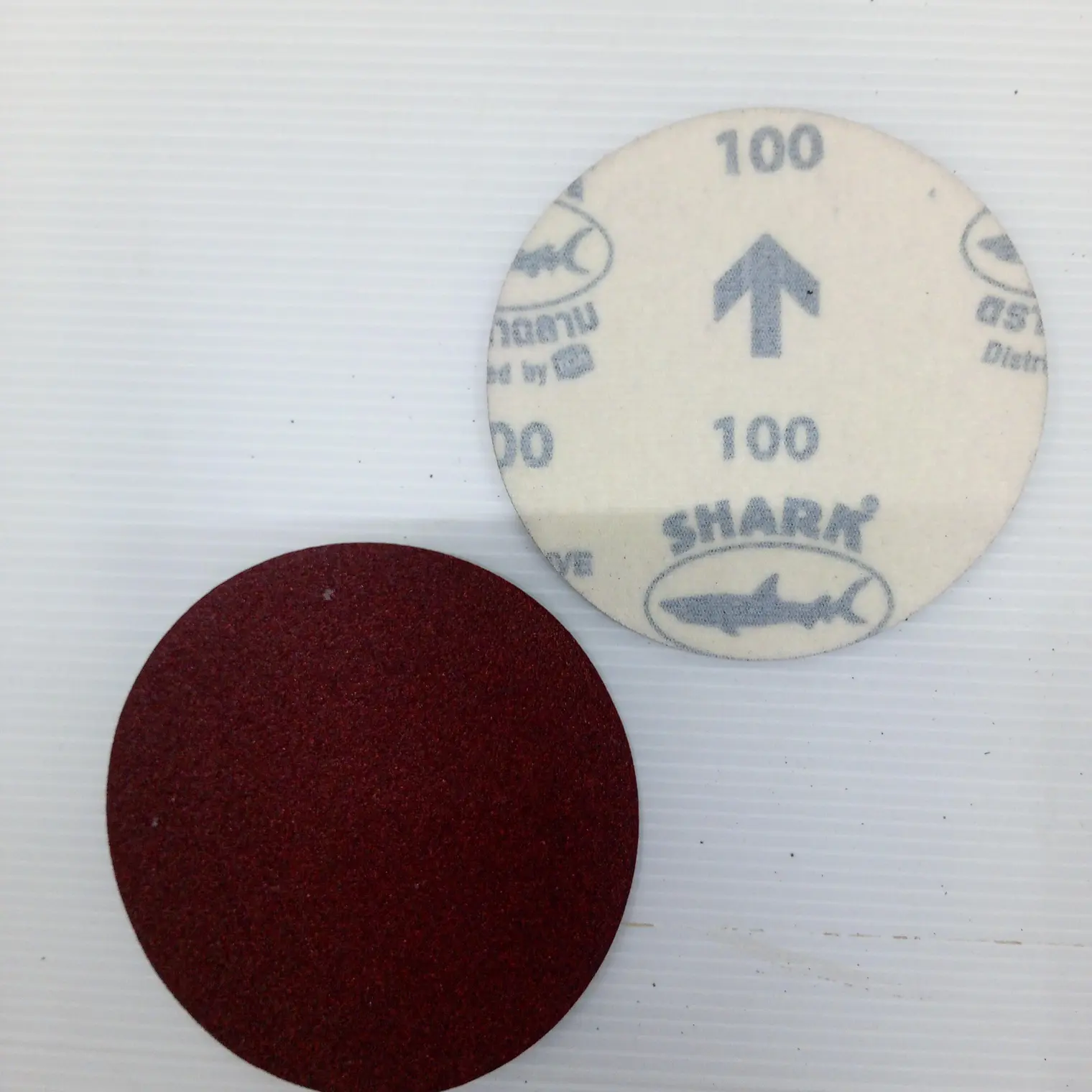 กระดาษทรายกลม 4 นิ้ว #100 SHARK