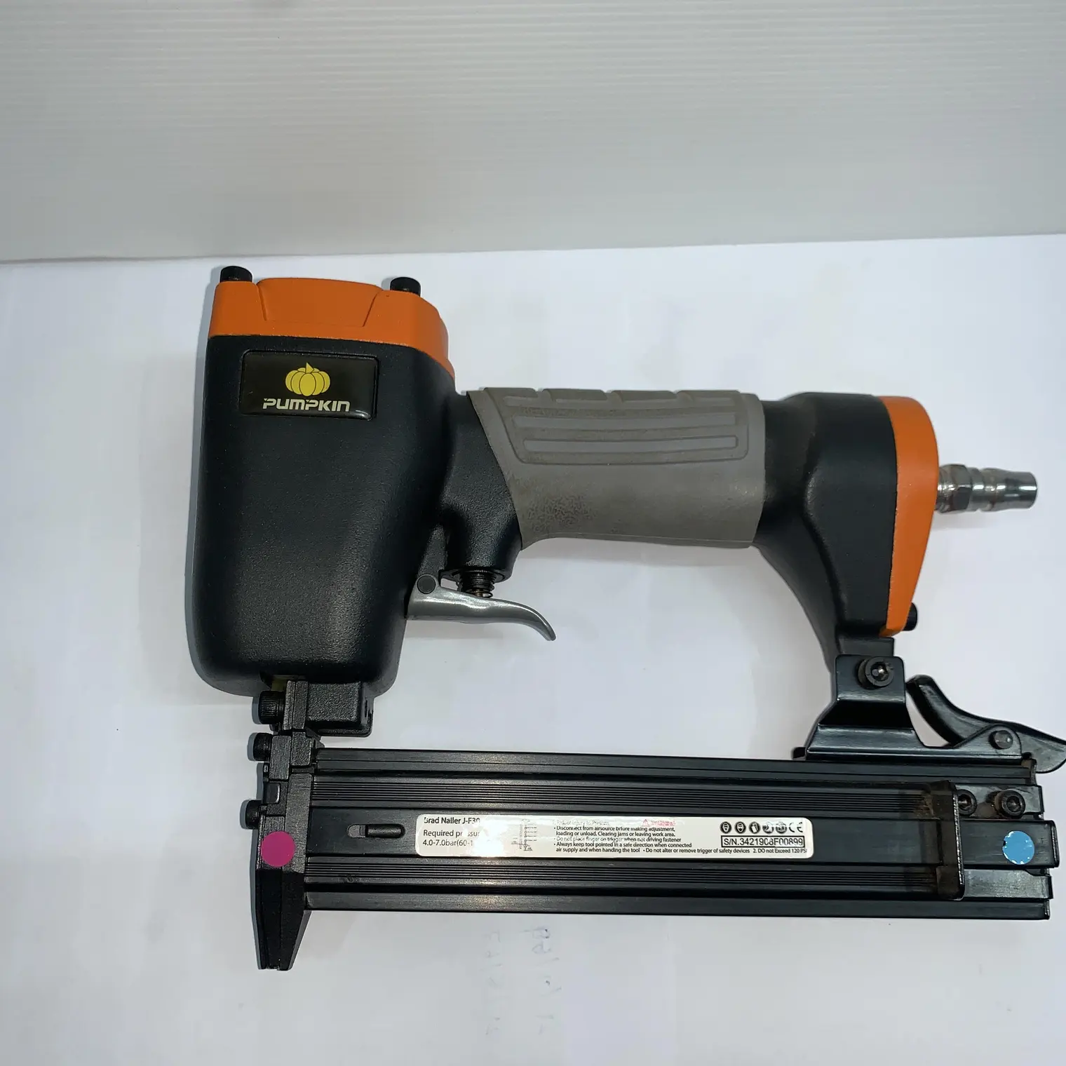 เครื่องยิงตะปู ขาเดี่ยว J-series รุ่น J-F30A PUMPKIN