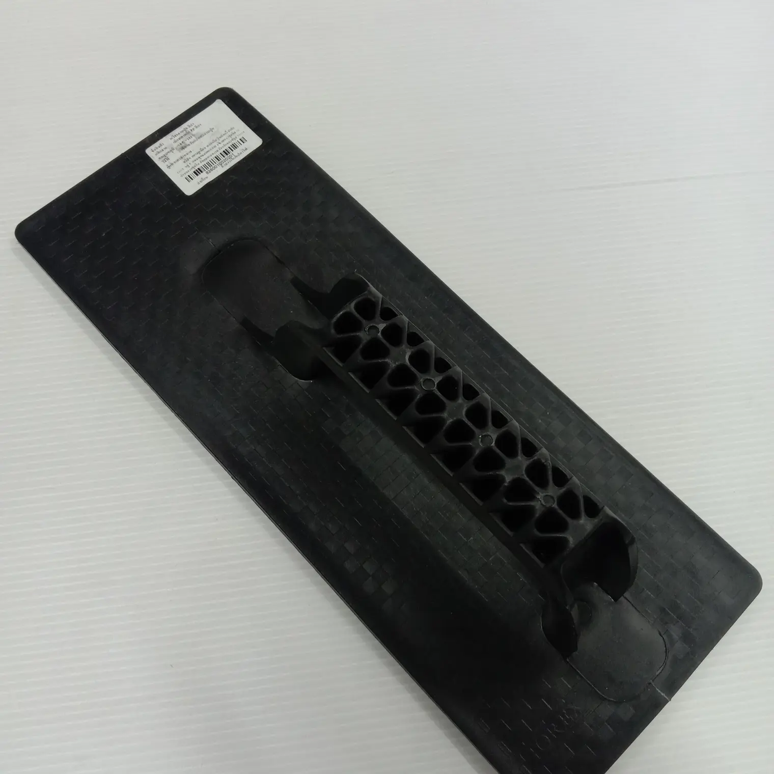 เกรียงฉาบปูน PVC LOREX สีดำ SUG