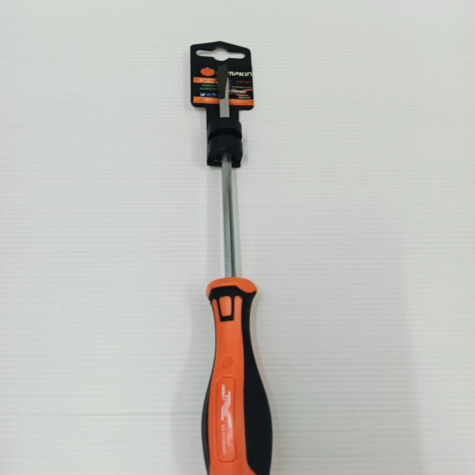 ไขควงหัวทะลุ รุ่น XTREME SL6.5x150mm(-) PUMPKIN