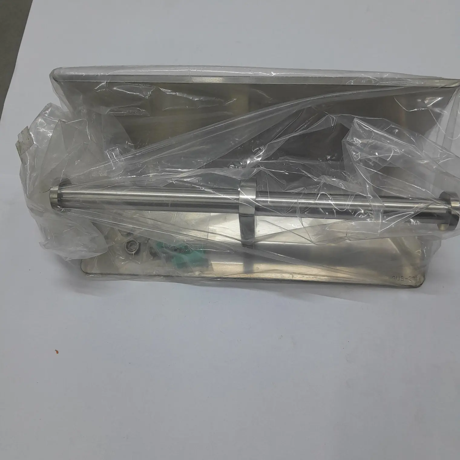 ที่ใส่กระดาษชำระ พร้อมที่วางของ สแตนเลส 304 KB01-332-63 KARAT