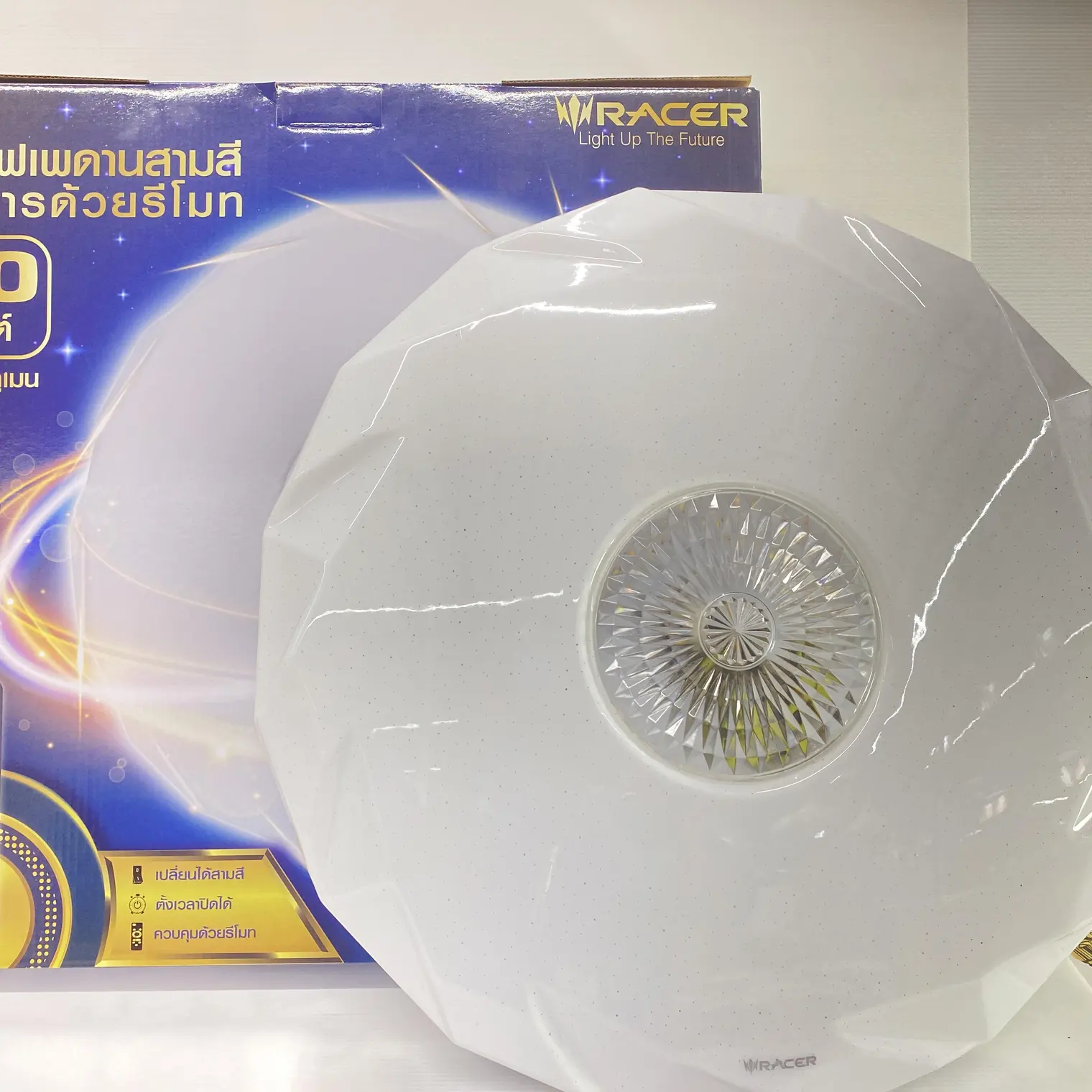 โคมไฟติดเพดาน LED 3 สี ควบคุมด้วยรีโมท 50W RACER