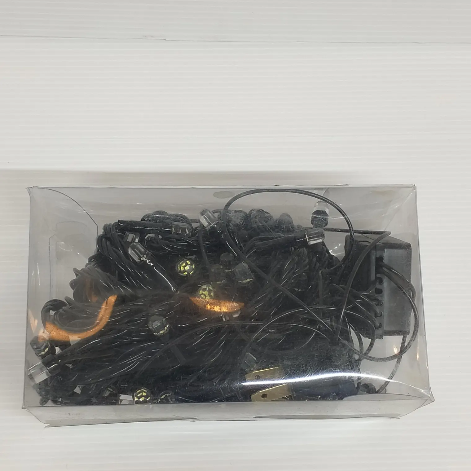 ไฟหยดน้ำคริสตัล LED กันน้ำ 100 หัว 10 ม. สีขาว TNT
