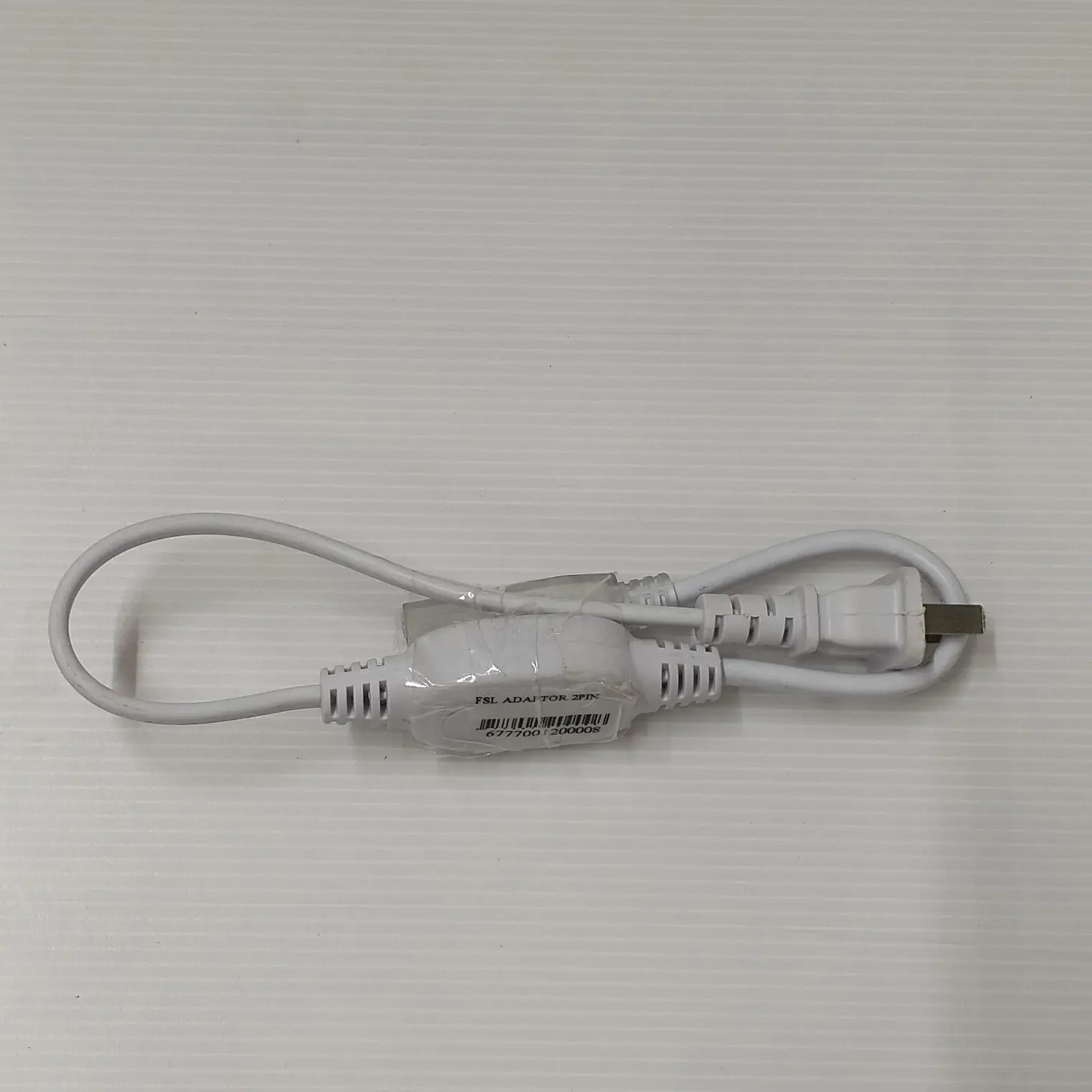 ปลั๊กแปลง 2 ขา ADAPTOR 2PIN FSL