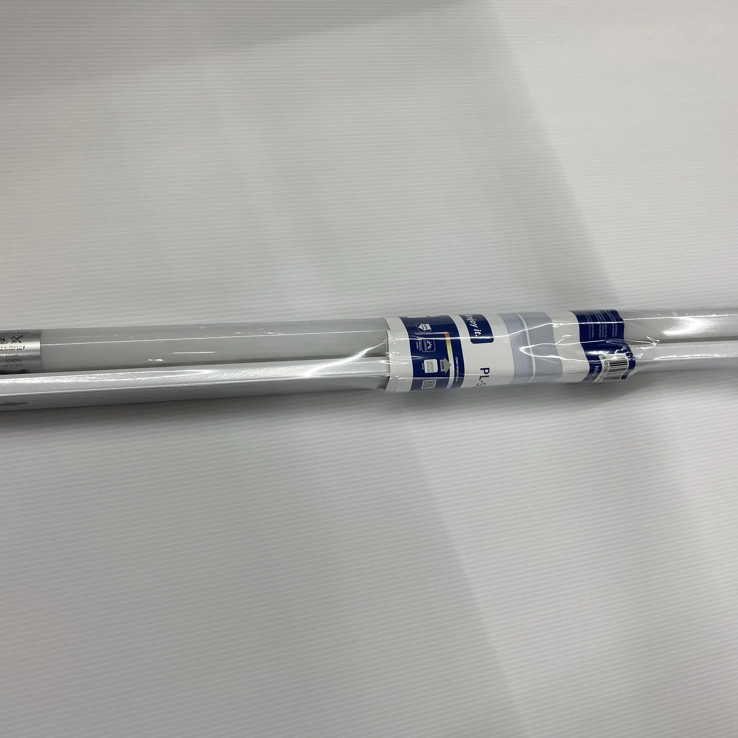 ชุดราง T8 1250LM 9W รุ่น BP แสงขาว WELLUX
