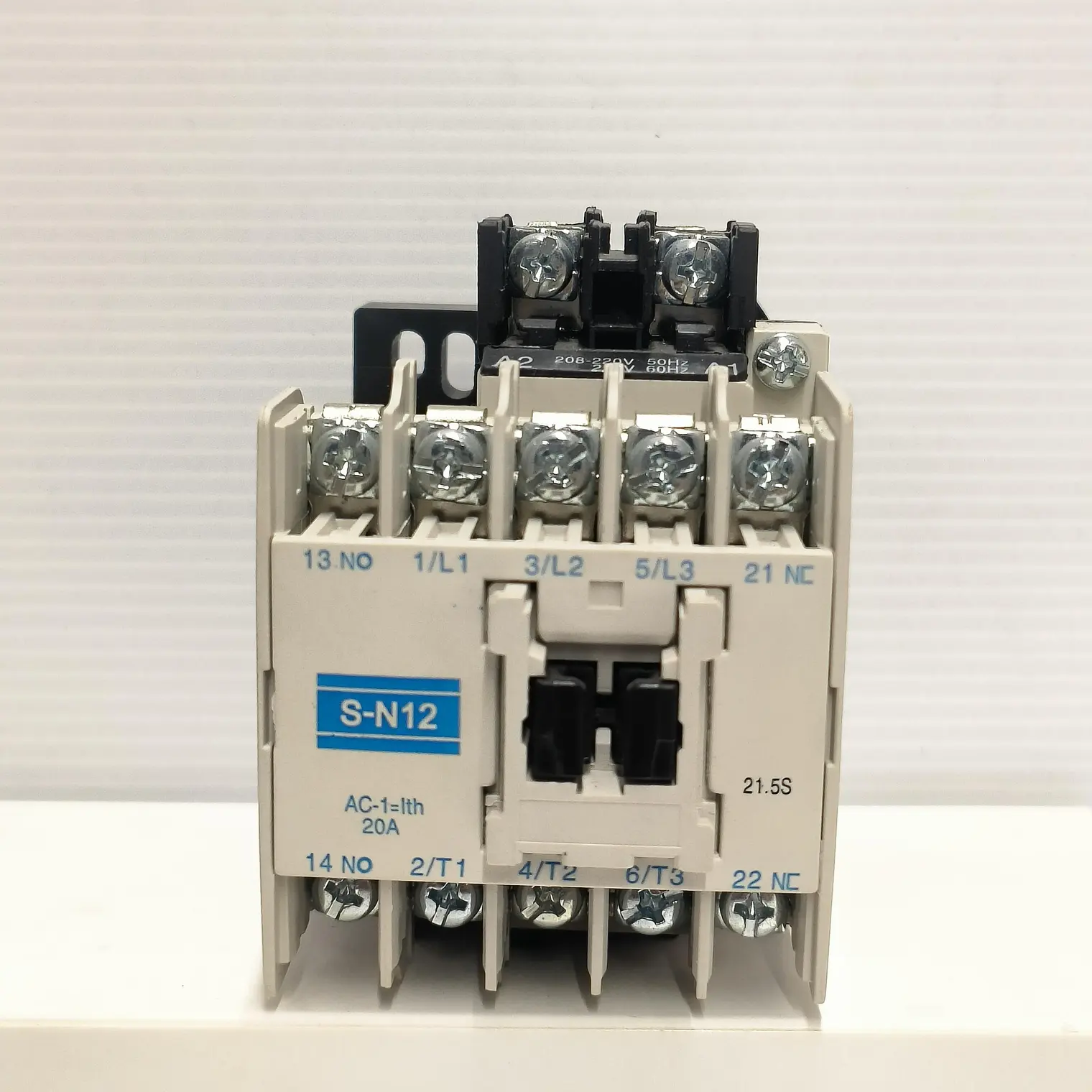 แมกเนติก 220V KY SN-12 KY
