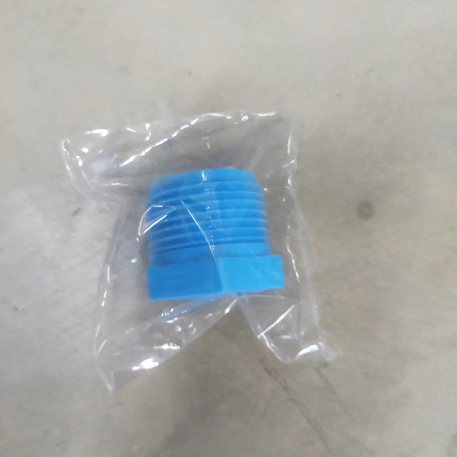 ข้อลดเหลี่ยม PVC 1 x 1/2 นิ้ว ท่อน้ำไทย