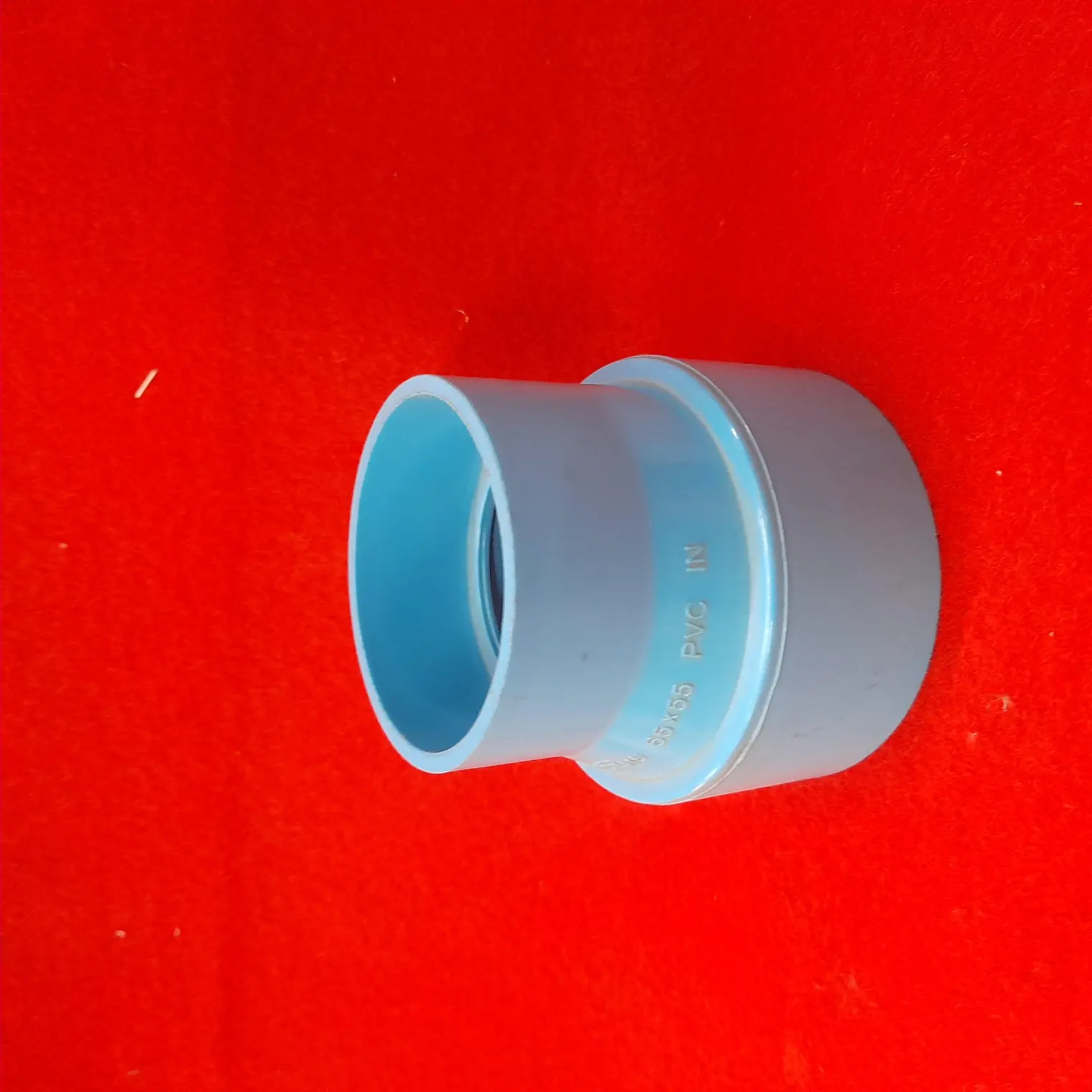 ข้อลดกลม PVC 2-1/2 x 2 นิ้ว (บาง) ท่อน้ำไทย