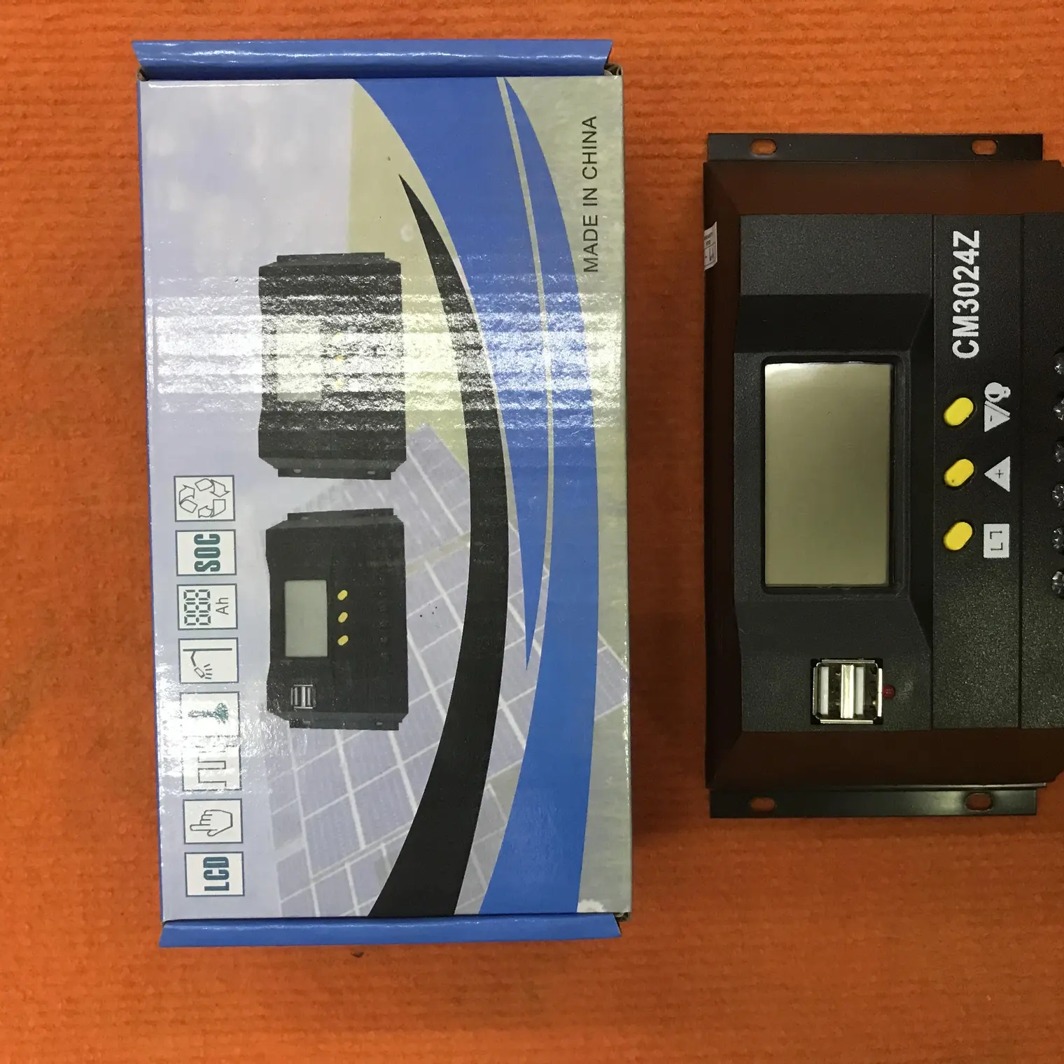 เครื่องควบคุมการชาร์จ 30A 12/24V K-1688