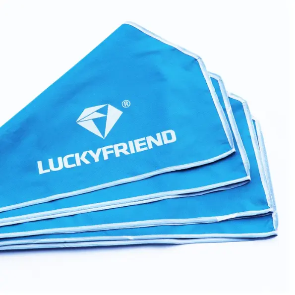 ผ้าใบ 2x3 สีฟ้า LUCKYFRIEND